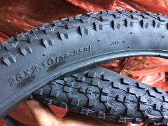 Велосипедная шина 26 * 2,10 J-184 кубик GOVERLA 40% made for Ukraine LTK-24