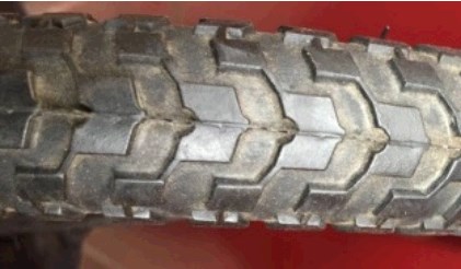 Велосипедная шина 185 * 40 P-5104 Honva с камерой LTK-2