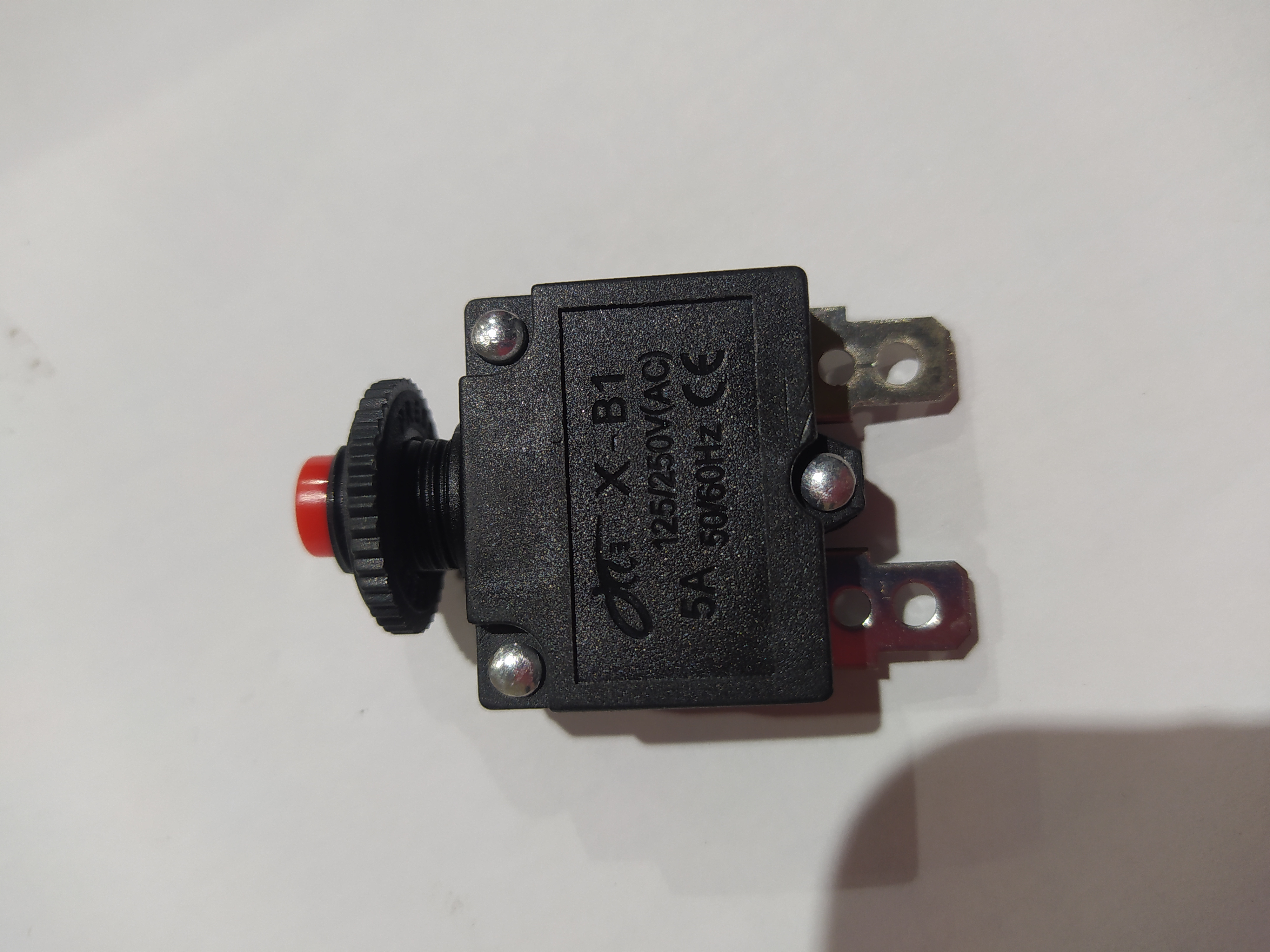 Выключатель бензогенератора (12V, 5A) ET-950 DIGGER