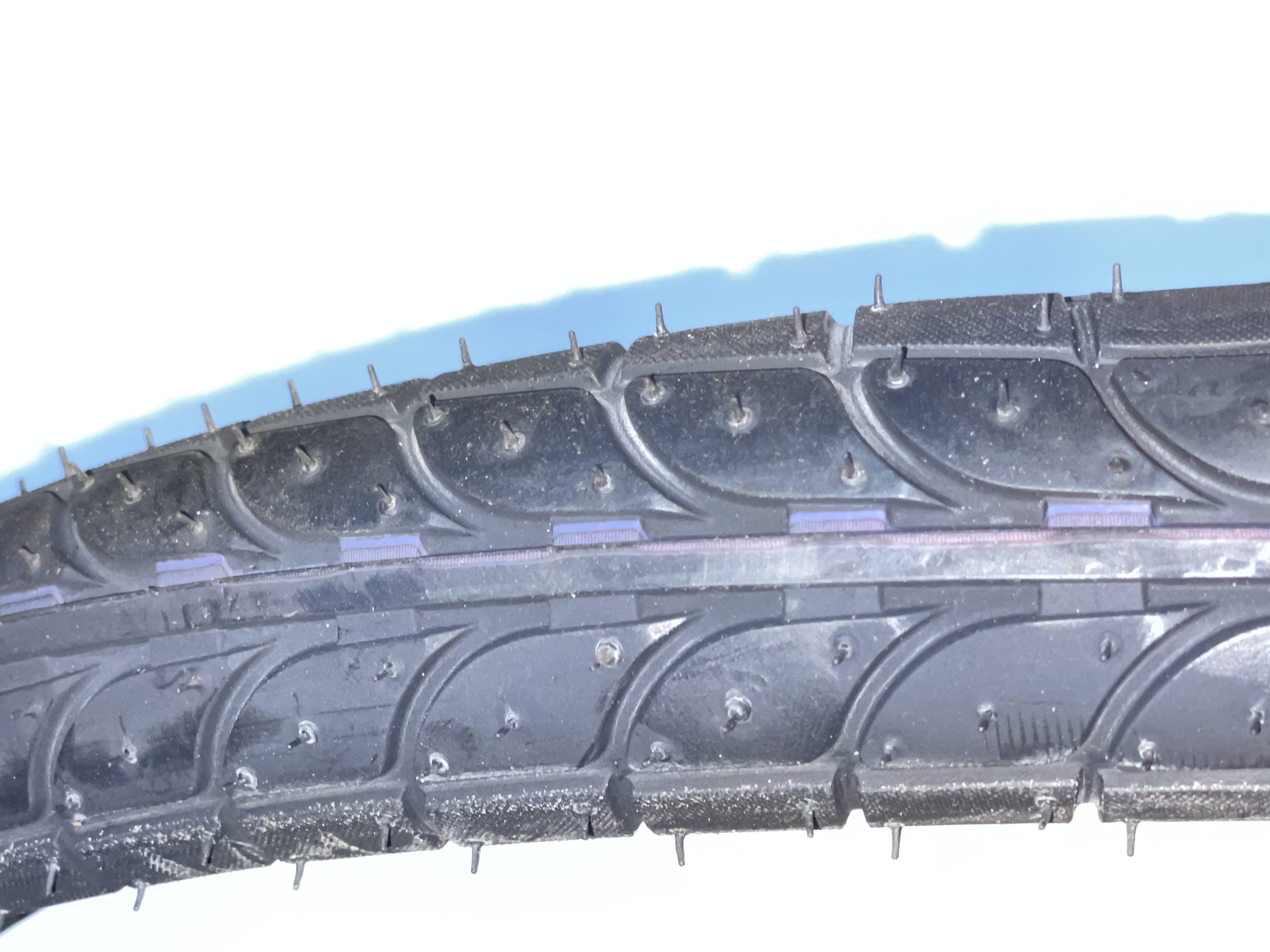 Велосипедная шина 26 * 2,00 (антипрокольная) D-817 Deestone (Таиланд) VERE