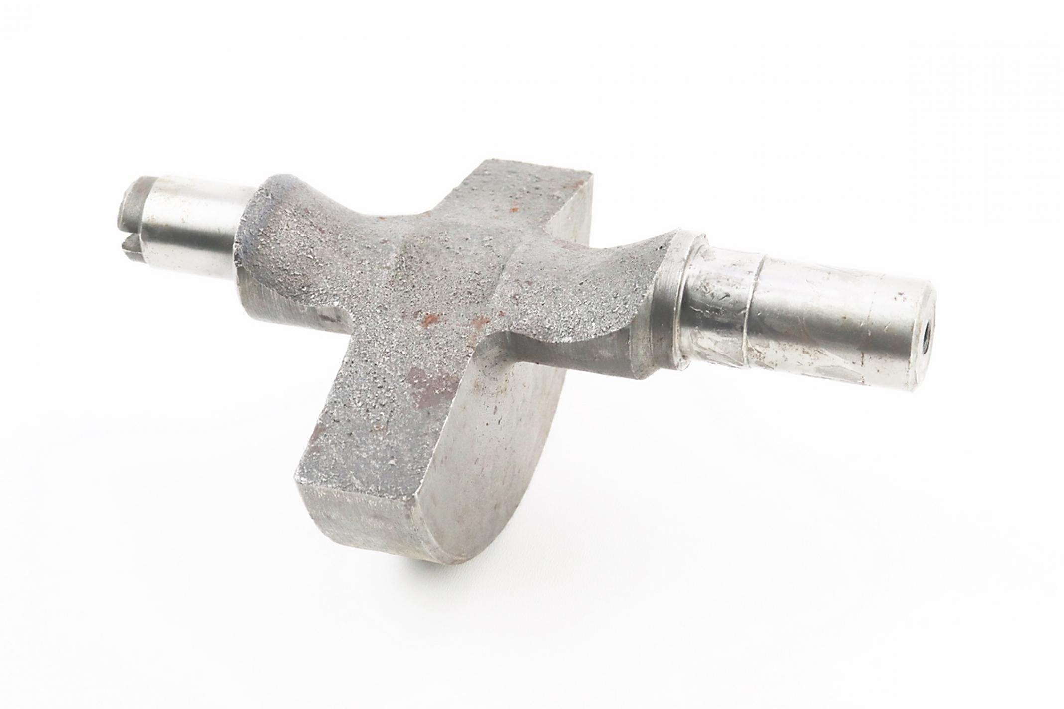 Вал балансировочный м/б 195N (12/15Hp) (голый) KS