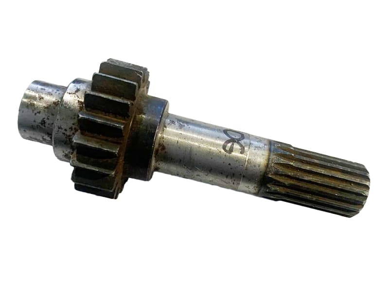 Вал раздаточной коробки ведомый Jinma 240/244 (Z-19/Z-18) c шестерней AMG