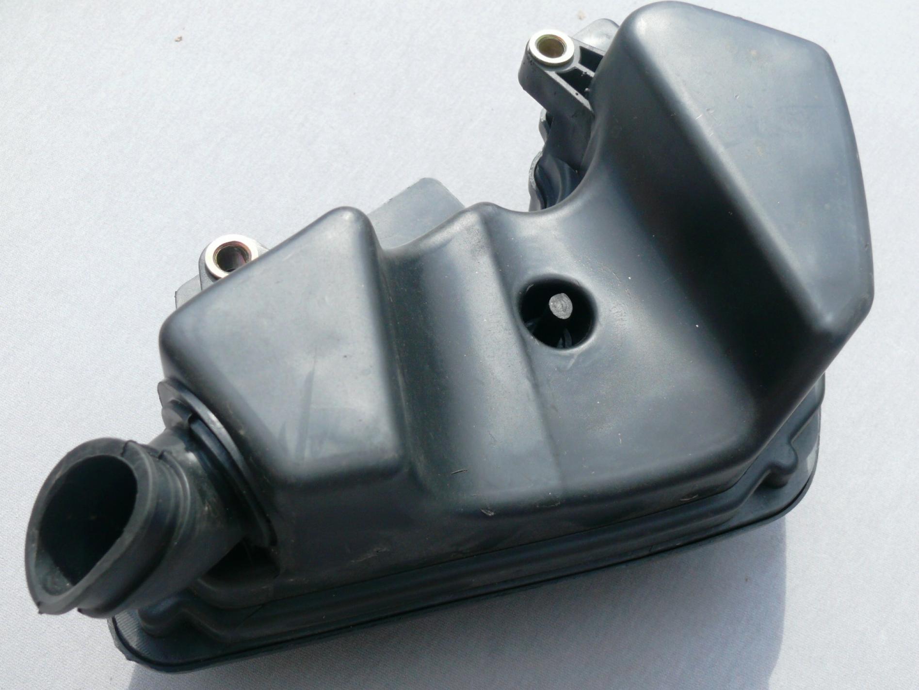 Фильтр воздушный (в сборе) Suzuki LETS VDK