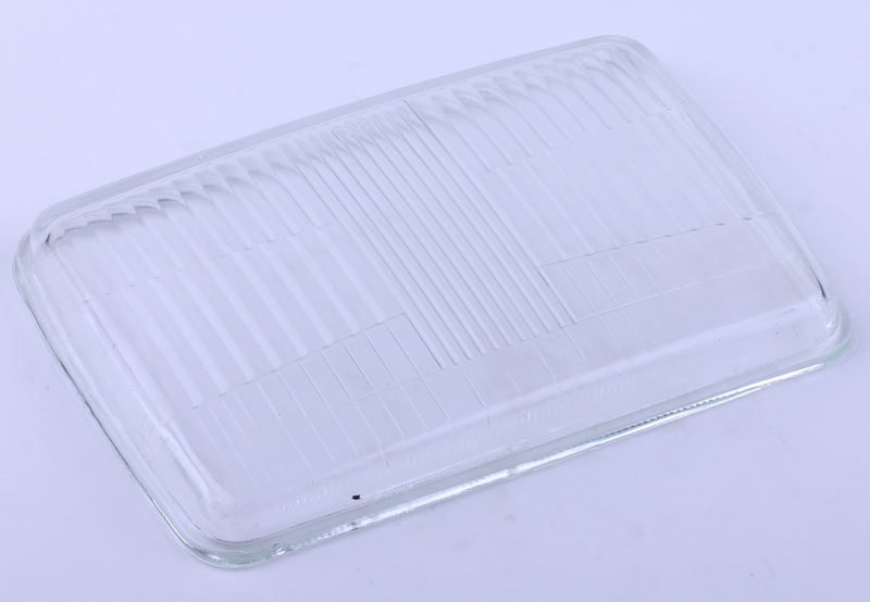 Стекло фары м/б 190N (12Hp) (153 x 100mm) AMG