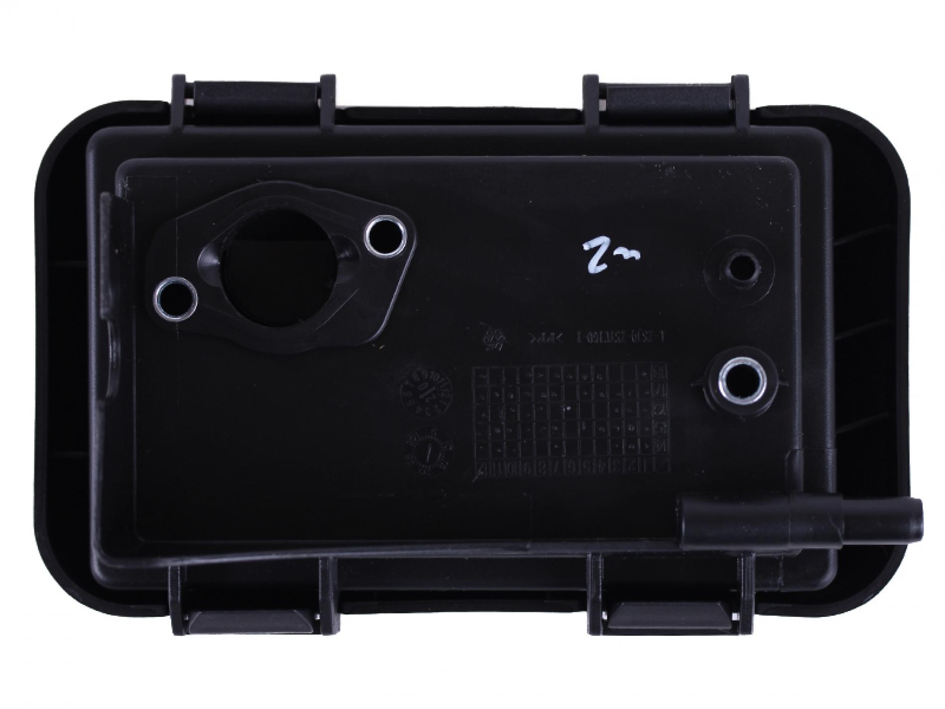 Корпус воздушного фильтра м/б P65/70F (ZS) AMG