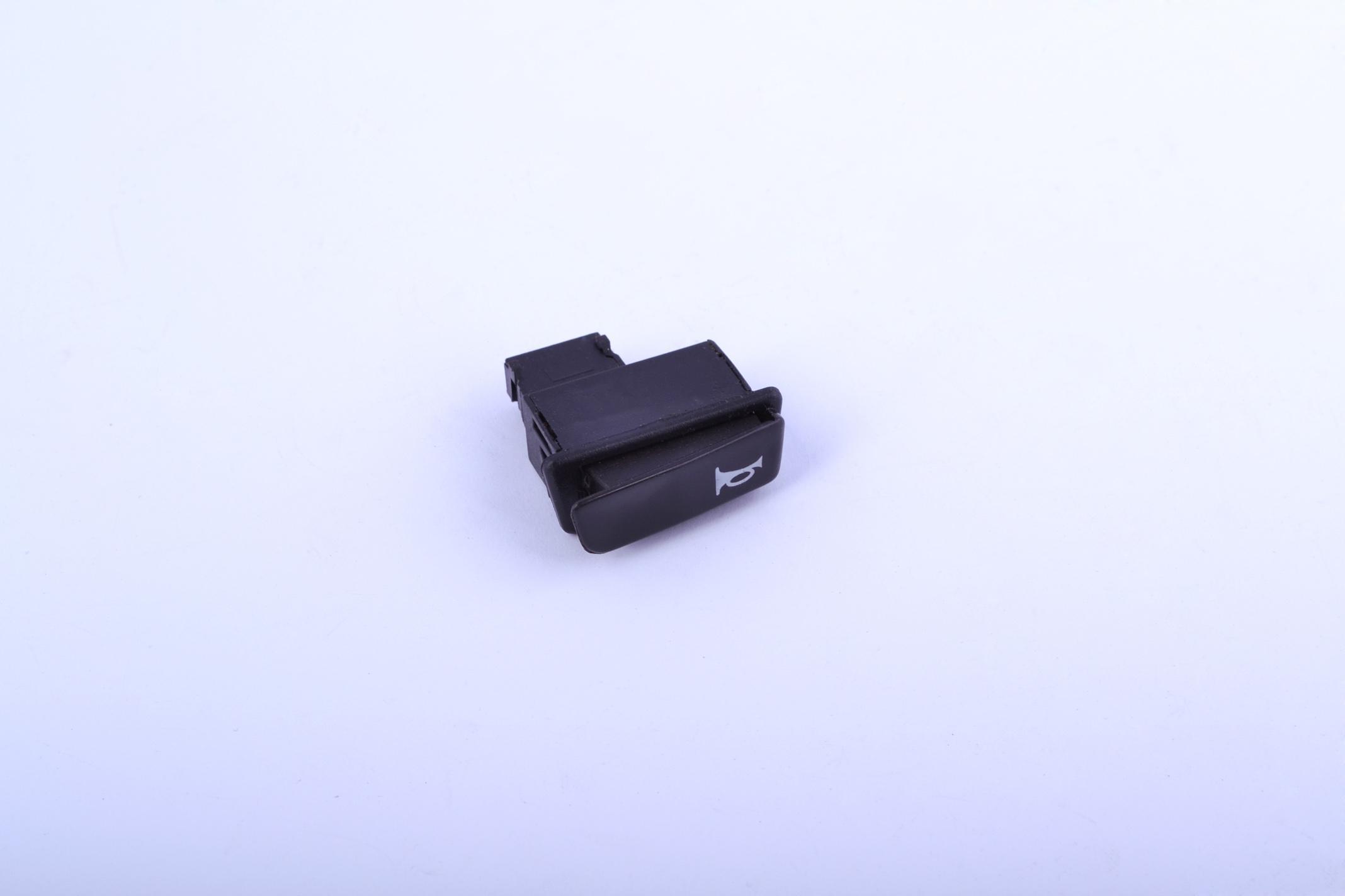 Кнопка керма (сигнал) 4T GY6 50-150 EVO