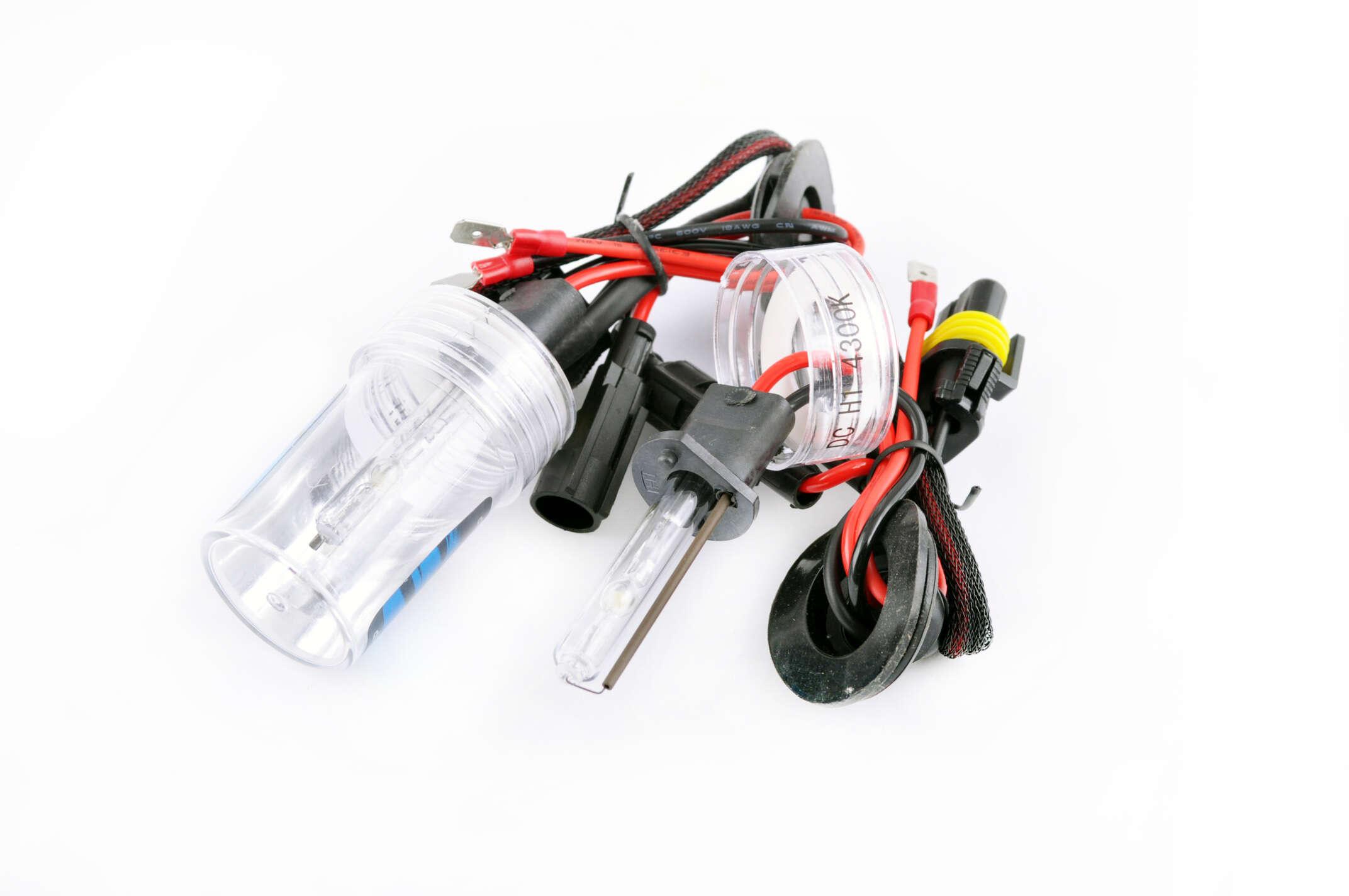 Лампы ксеноновые (пара) H1 (12V 50W DC AMP) 6000K