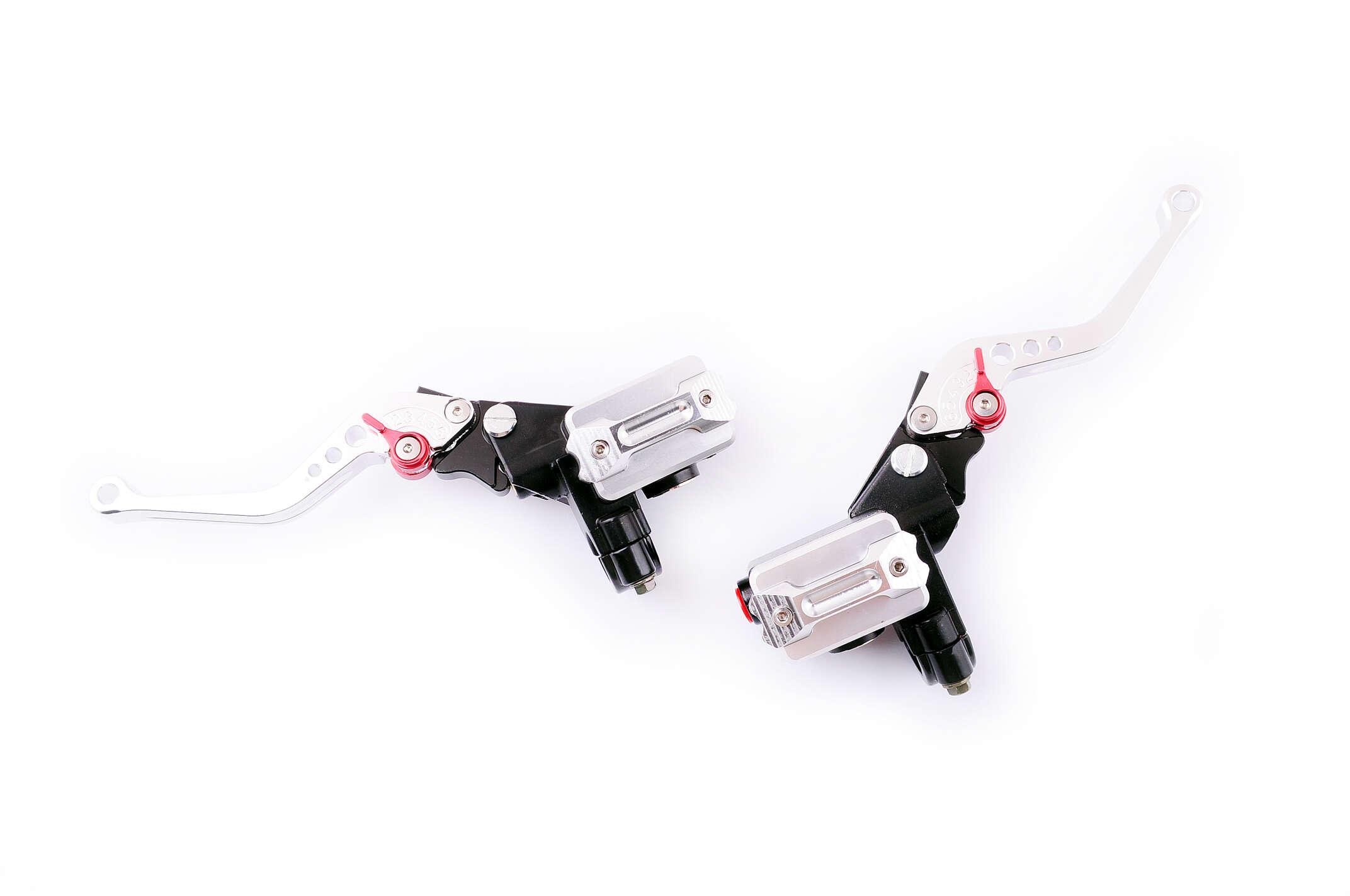 Машинки тормозные (ГТЦ) универсальные (комплект, радиальные, тюнинг) (mod:1, серебро) RIDE IT