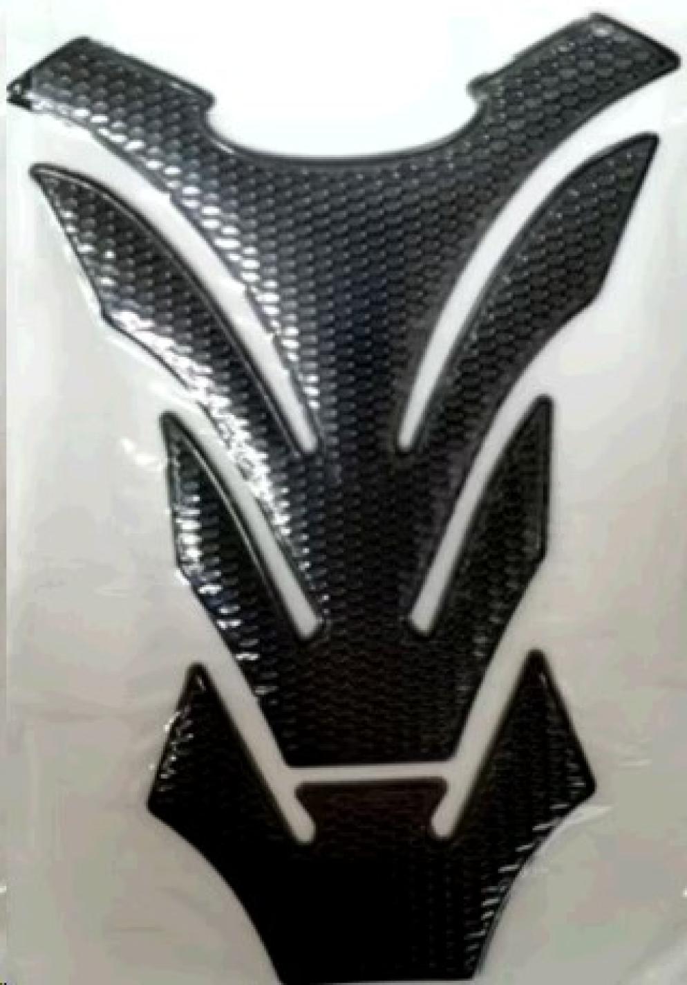 Наклейка на бак GSX, карбон