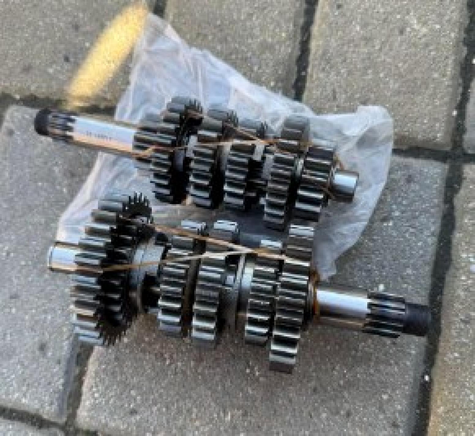 Коробка передач (у зборі) Hyper 250/300 (6 Gears) VV