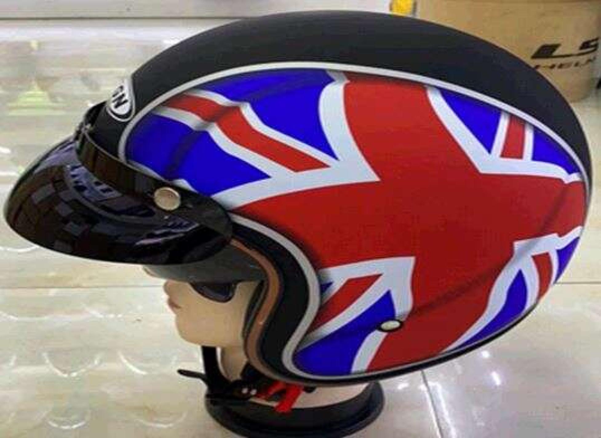 Шлем открытый (с козырьком, size:L, Great Britain) FGN