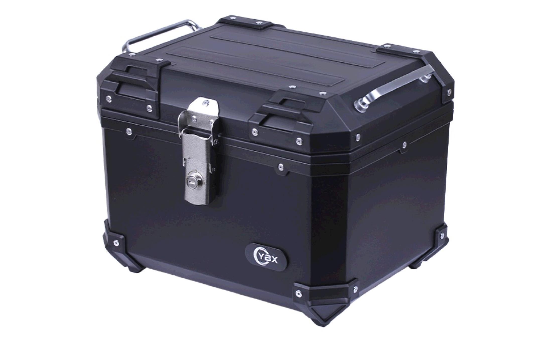 Чорний пластиковий багажник 35L AMG